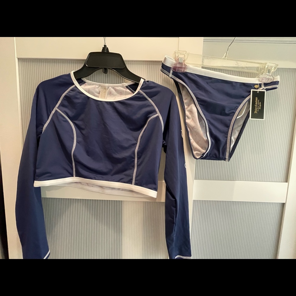 Juicy Couture Cropped Rash guard bikini. XL. Never been worn